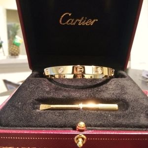 18k gold 4 diamond love bracelet